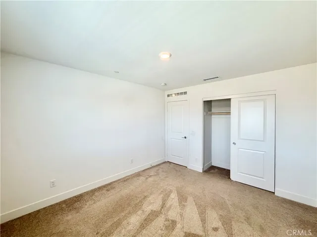 34390 Coconut Circle, Winchester, California 92596