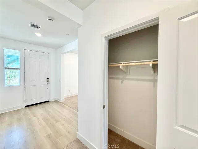 34390 Coconut Circle, Winchester, California 92596