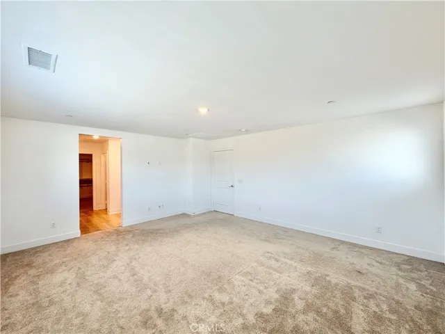 34390 Coconut Circle, Winchester, California 92596