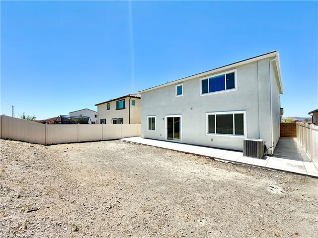 34390 Coconut Circle, Winchester, California 92596