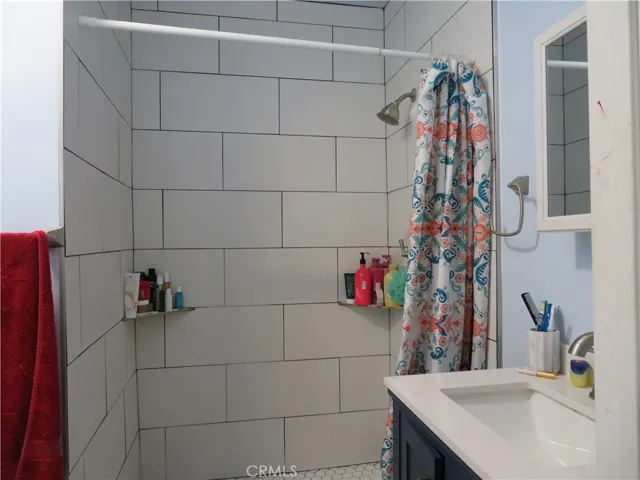 3923 S South Normandie Avenue, Los Angeles, California 90037