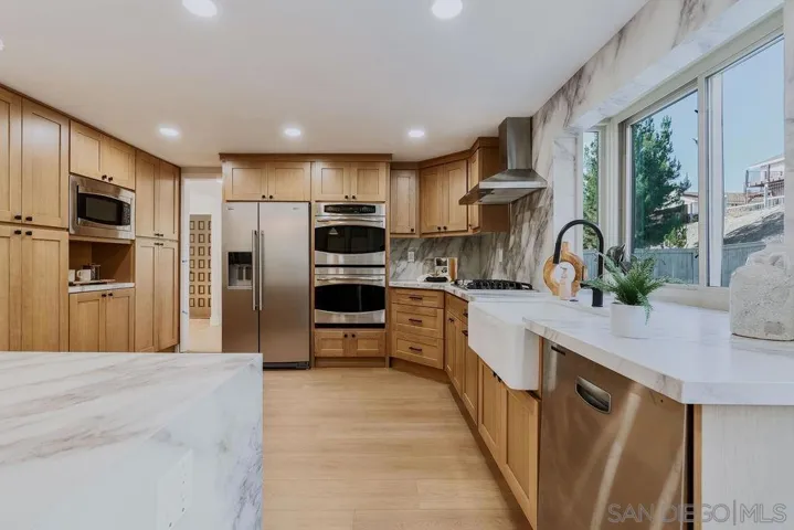 13477 Appalachian Way, San Diego, California 92129