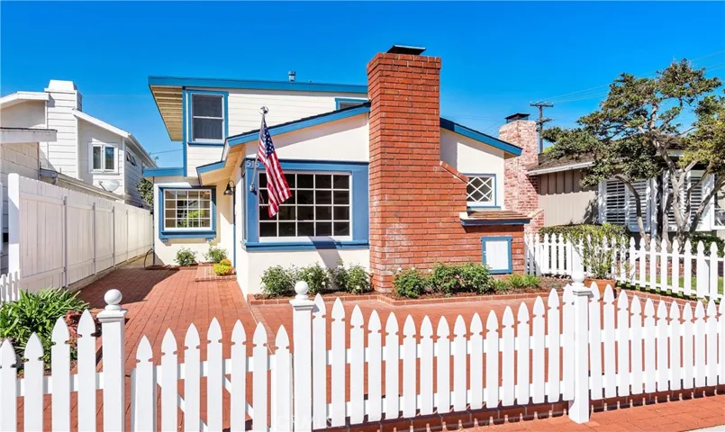 515 Carnation Avenue, Corona Del Mar, California 92625