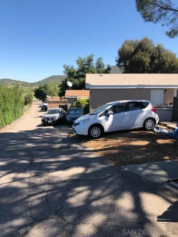 5553 Willows Rd, Alpine, California 91901