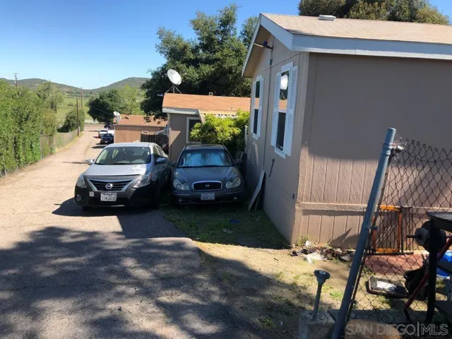 5553 Willows Rd, Alpine, California 91901