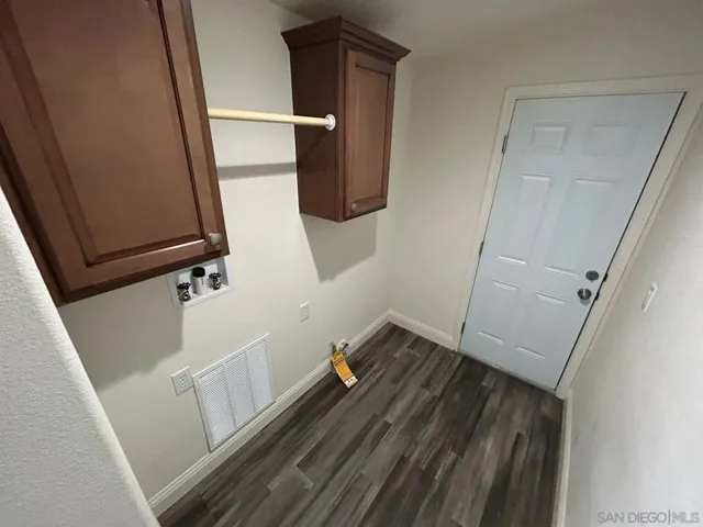 3045 Marshall Lane (ADU)