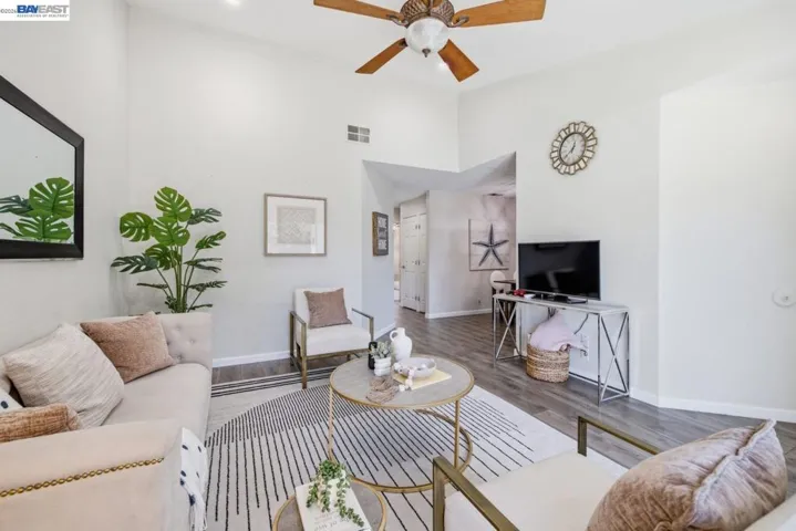 370 Sequim Cmn, Fremont, California 94539