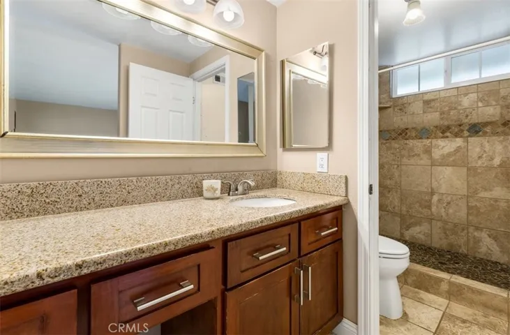 1517 Uppingham, Thousand Oaks, California 91360