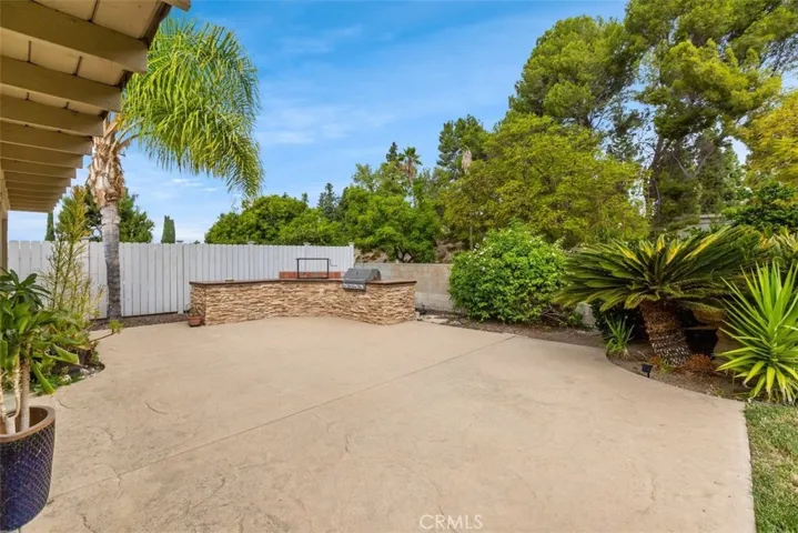 1517 Uppingham, Thousand Oaks, California 91360