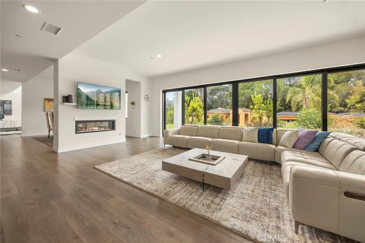 1911 Tumin Road, La Habra Heights, California 90631