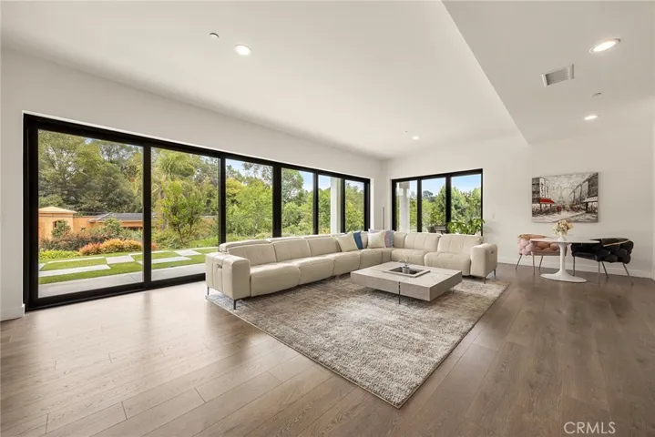 1911 Tumin Road, La Habra Heights, California 90631