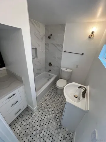 525 S Freeman St, Oceanside, California 92054