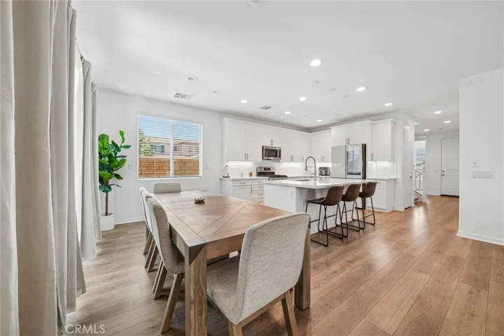23832 Endsley Court, Corona, California 92883