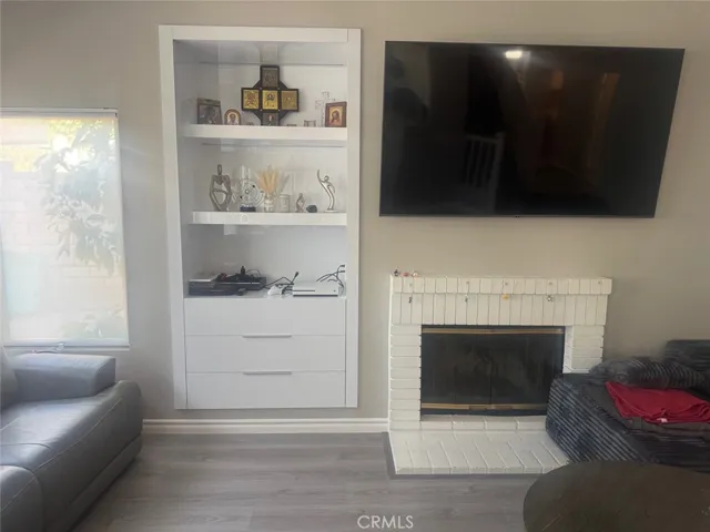 1059 Silvercreek, Corona, California 92882