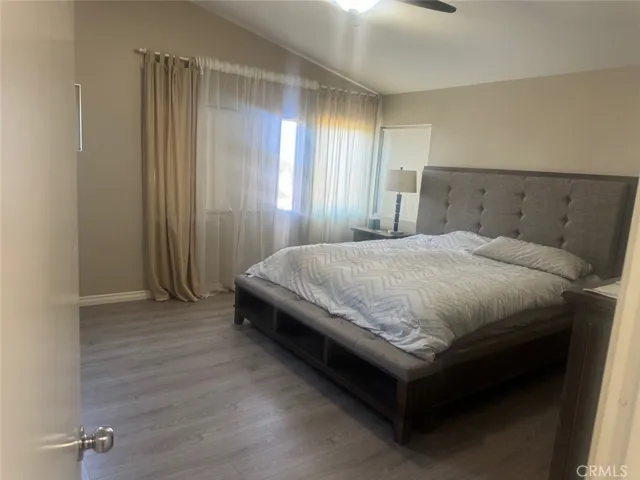 1059 Silvercreek, Corona, California 92882