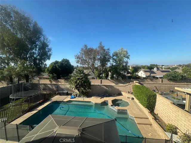 1059 Silvercreek, Corona, California 92882