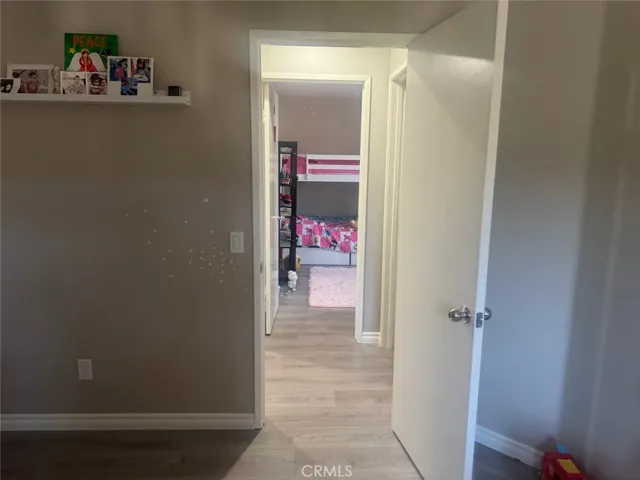 1059 Silvercreek, Corona, California 92882