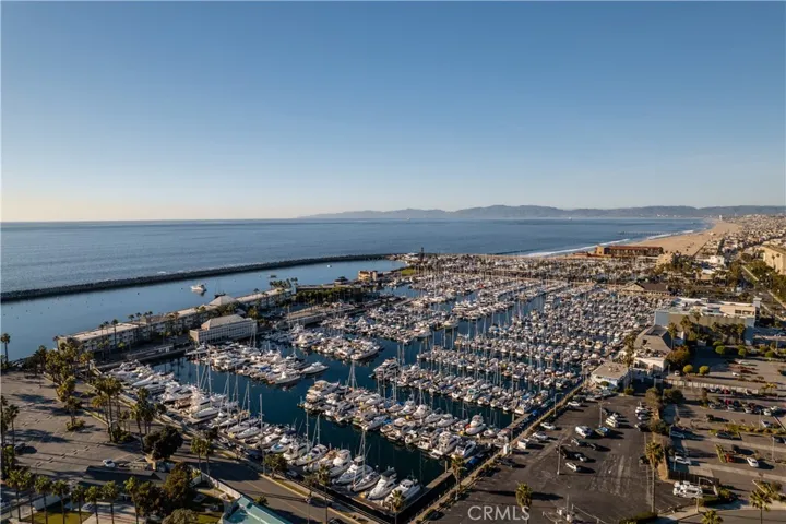 140 The Village 407, Redondo Beach, California 90277