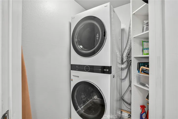 140 The Village 407, Redondo Beach, California 90277