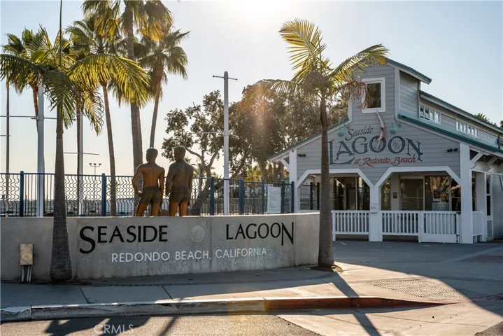 140 The Village 407, Redondo Beach, California 90277