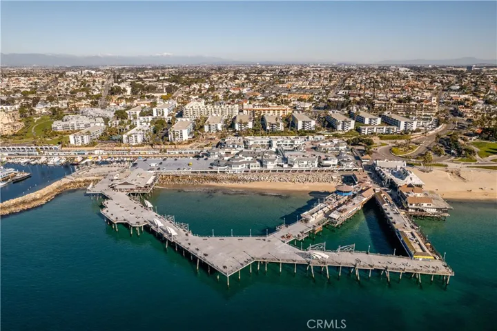140 The Village 407, Redondo Beach, California 90277