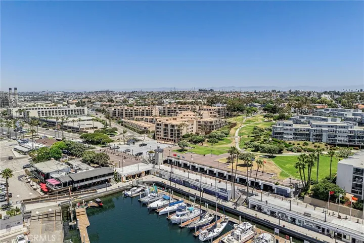 140 The Village 407, Redondo Beach, California 90277
