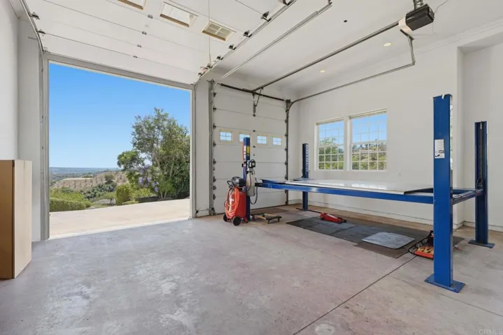 2292 Dos Lomas, Fallbrook, California 92028