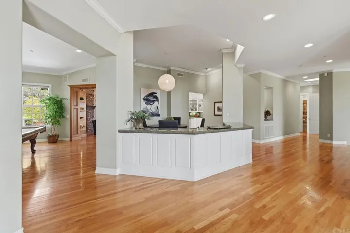 2292 Dos Lomas, Fallbrook, California 92028