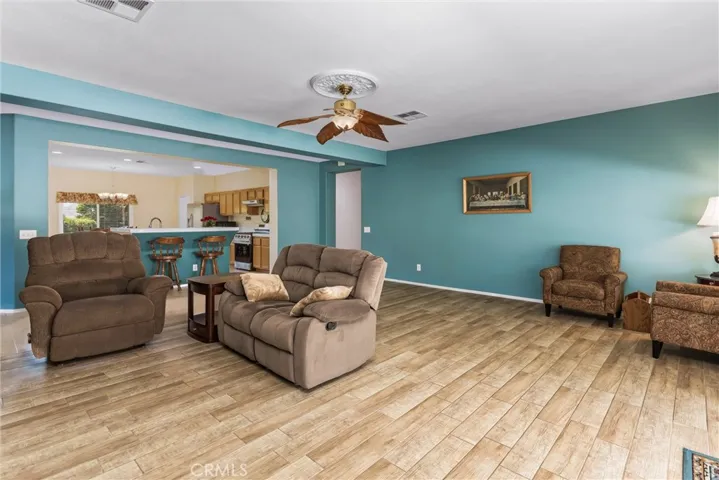 933 Driftwood, Banning, California 92220