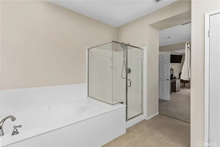 933 Driftwood, Banning, California 92220