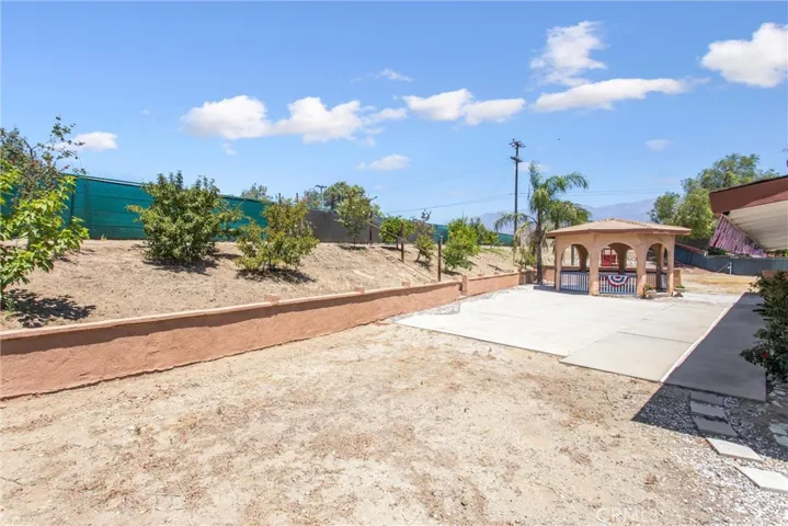 933 Driftwood, Banning, California 92220