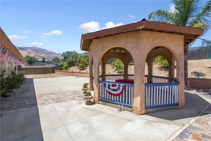 933 Driftwood, Banning, California 92220
