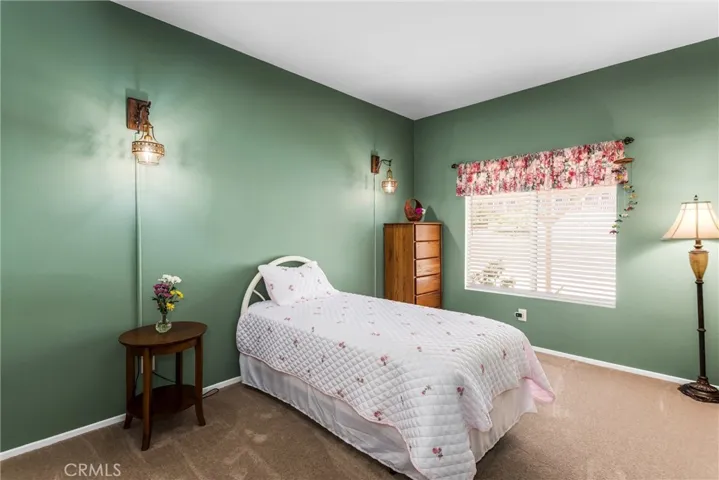 933 Driftwood, Banning, California 92220