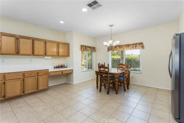 933 Driftwood, Banning, California 92220