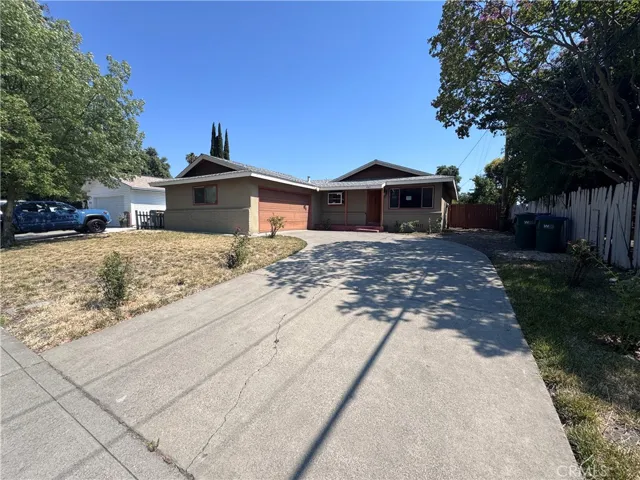 842 W Los Felis, Stockton, California 95210
