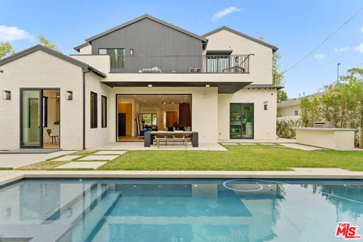 5041 Noeline Avenue, Encino, California 91436