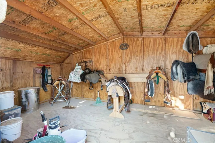 31735 Indian Oak, Acton, California 93510