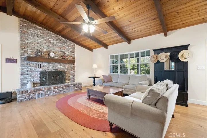 31735 Indian Oak, Acton, California 93510