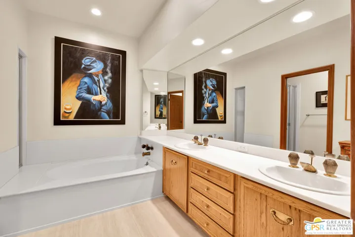 5 Vista Loma Drive, Rancho Mirage, California 92270