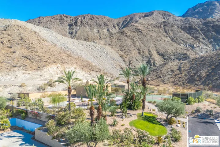 5 Vista Loma Drive, Rancho Mirage, California 92270