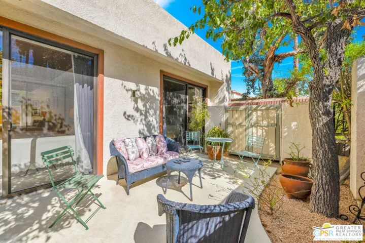 5 Vista Loma Drive, Rancho Mirage, California 92270