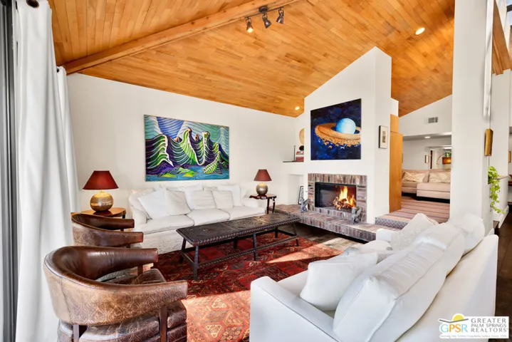 5 Vista Loma Drive, Rancho Mirage, California 92270