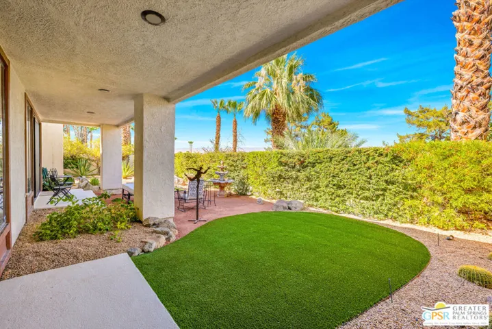 5 Vista Loma Drive, Rancho Mirage, California 92270