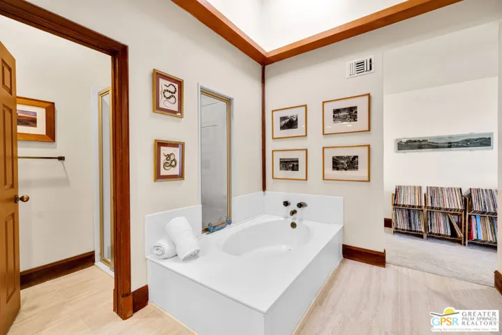 5 Vista Loma Drive, Rancho Mirage, California 92270