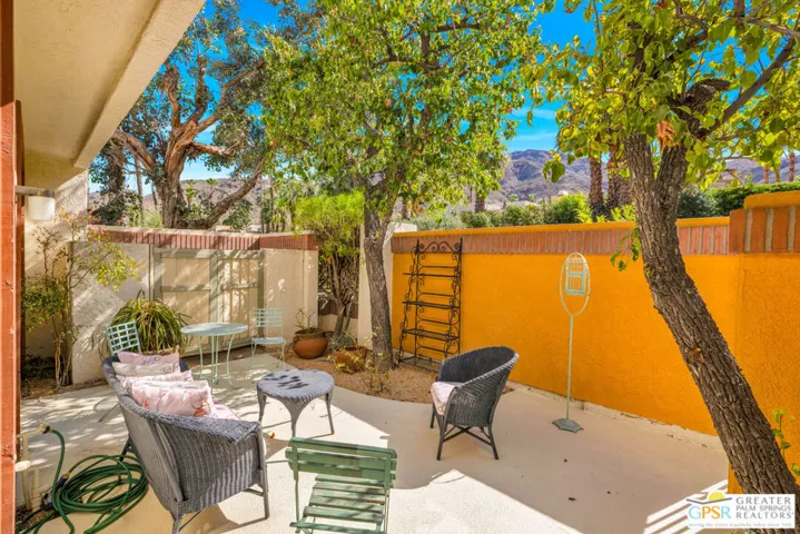 5 Vista Loma Drive, Rancho Mirage, California 92270