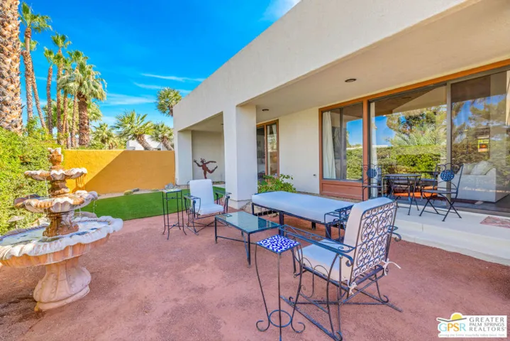 5 Vista Loma Drive, Rancho Mirage, California 92270