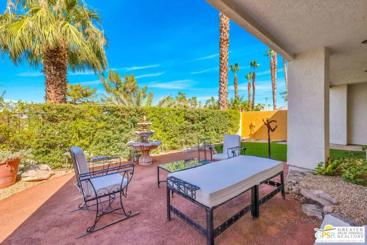 5 Vista Loma Drive, Rancho Mirage, California 92270