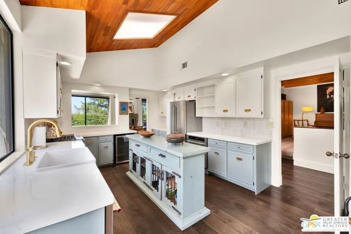 5 Vista Loma Drive, Rancho Mirage, California 92270