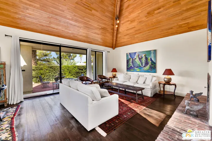5 Vista Loma Drive, Rancho Mirage, California 92270