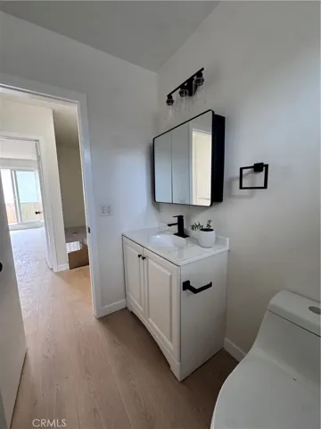 2615 Curtis Avenue B, Redondo Beach, California 90278